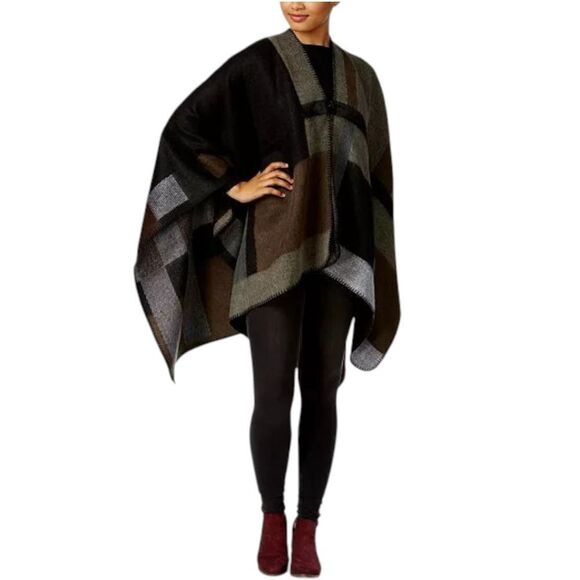 Steve Madden Mondrian Colorblocked Capelack Black & Gray Poncho OSFM NWT - Picture 1 of 6